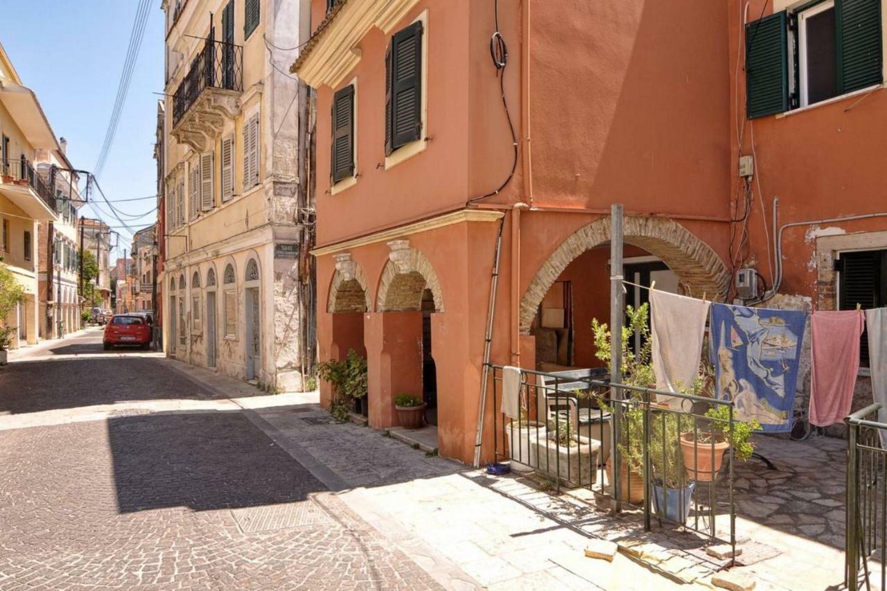 Studios Costas Mantouki Exterior photo